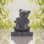 Lápida infantil con oso de peluche y estrella