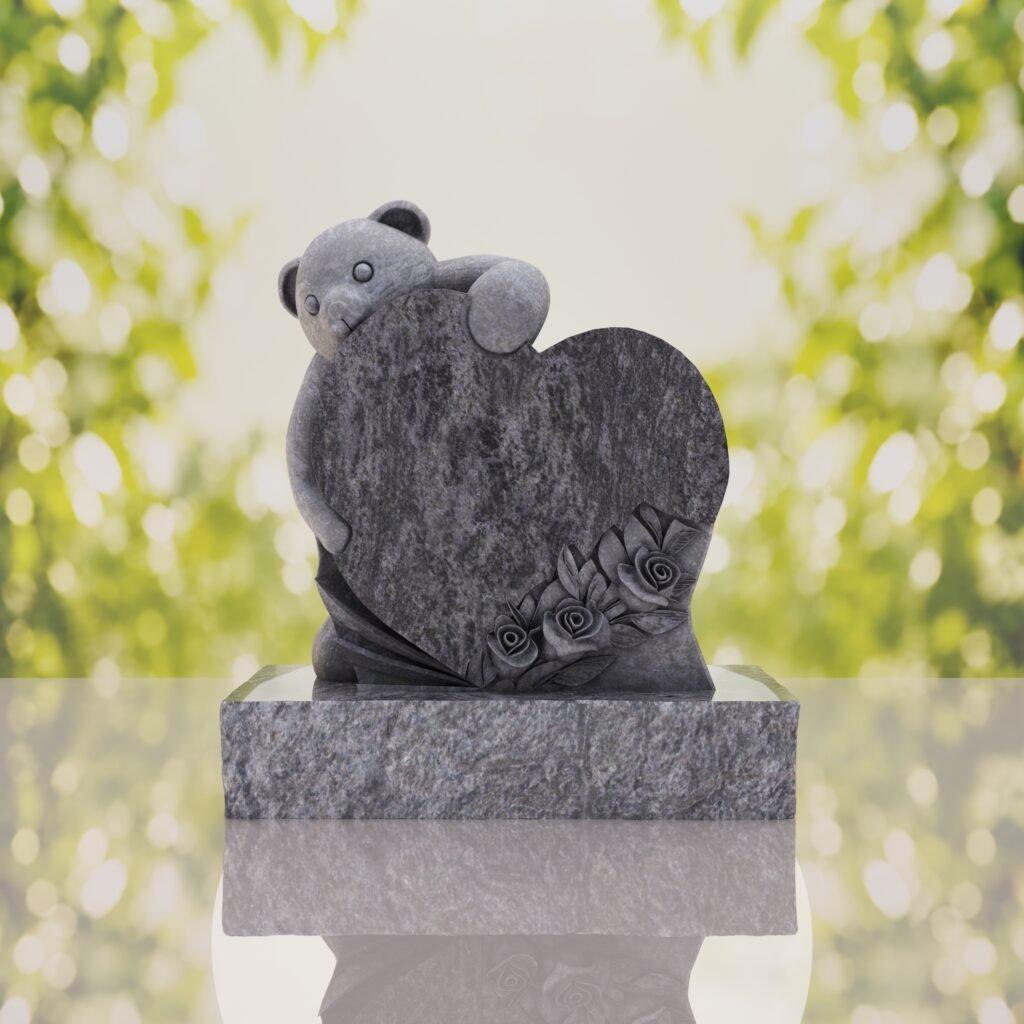 Lápida infantil con oso y corazón