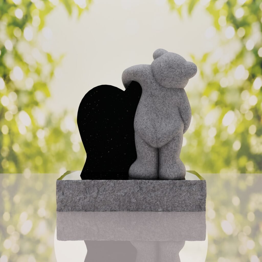 Lápida infantil con oso y corazón
