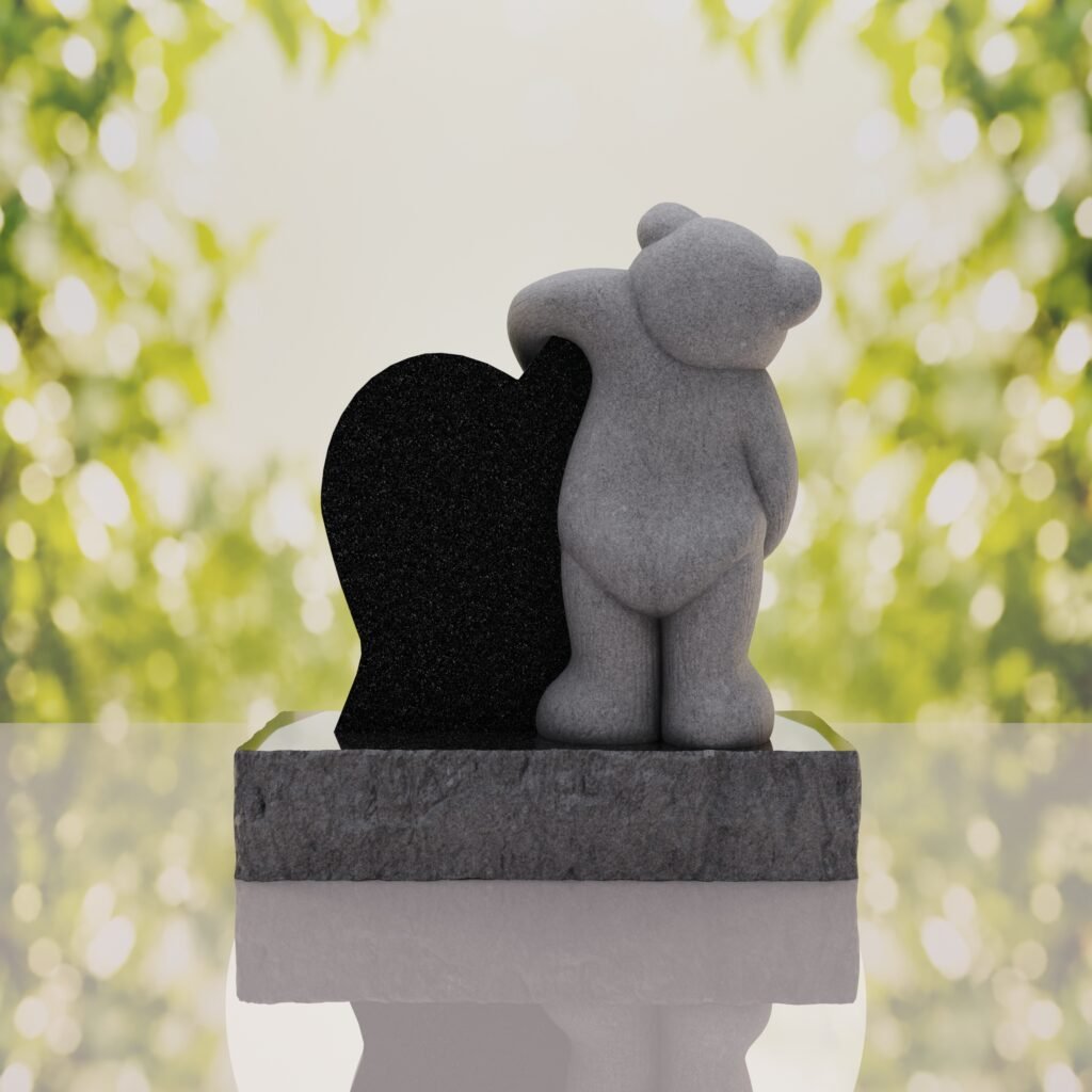 Lápida infantil con oso y corazón