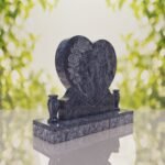 Lápida de corazón con rosas