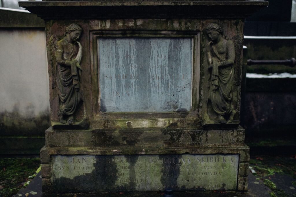 How to Clean a Headstone the Gentle Way and Protect a Family Memorial for Years 2 How to Clean a Headstone the Gentle Way and Protect a Family Memorial for Years