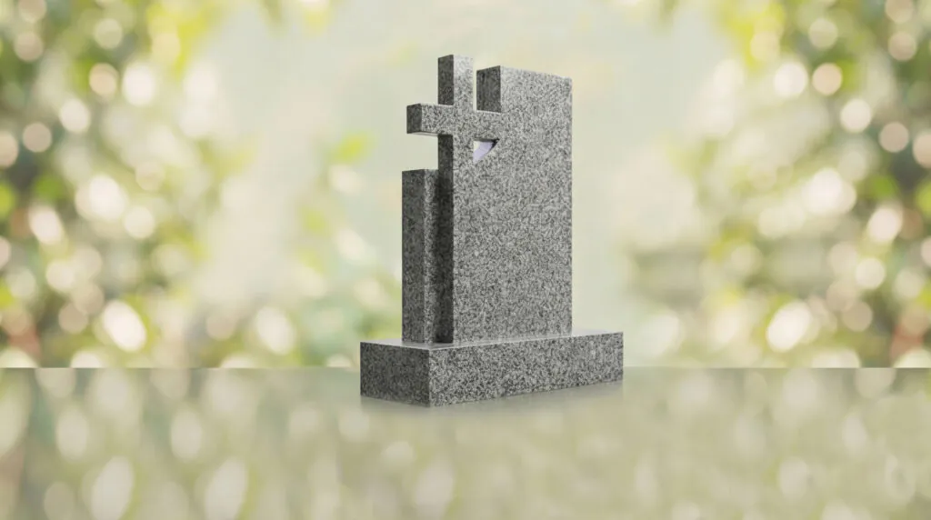 Monumento conmemorativo moderno con cruz