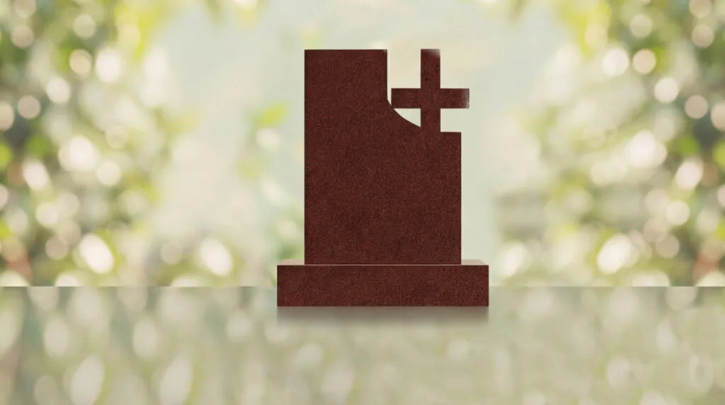 Monumento conmemorativo moderno con cruz